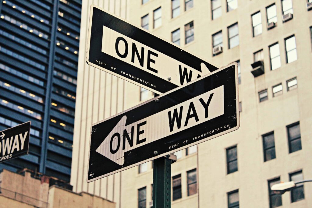 Consejos para tomar decisiones difíciles - toma una decisión y considera un Plan B