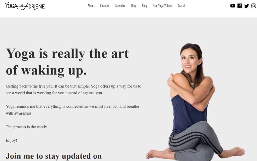 Sitio web de Yoga with Adriene